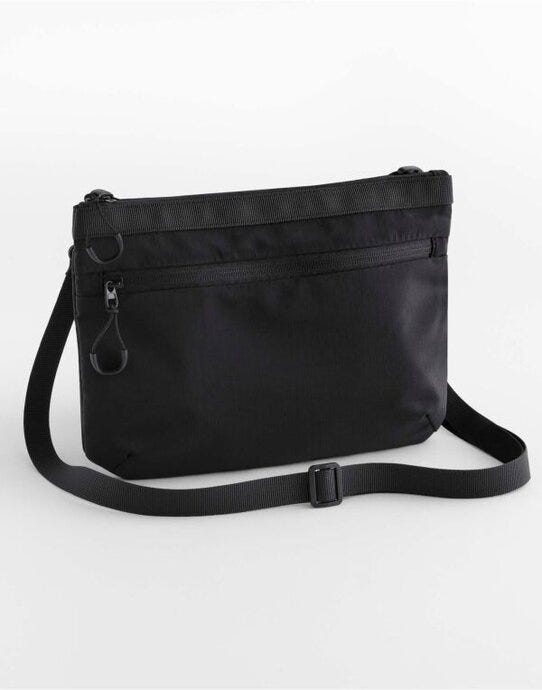 variant-colour: Black