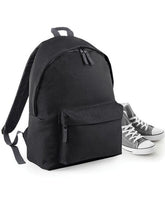 variant-colour: Black