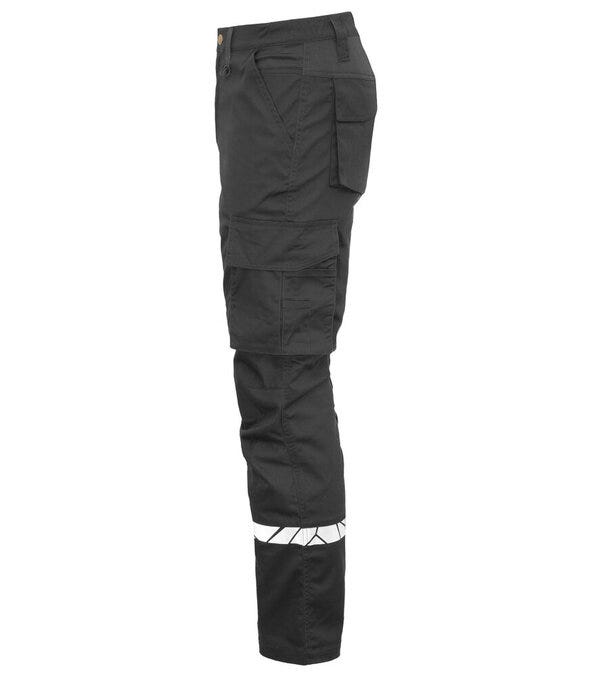 variant-colour: Black/Black
