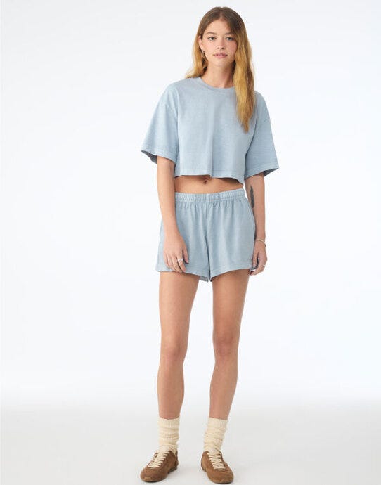 variant-colour: Light Washed Denim
